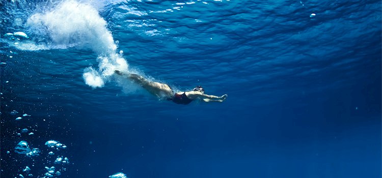 Okyanusta Yüzmek Yerine Bir Avuç Suda Boğuluyoruz