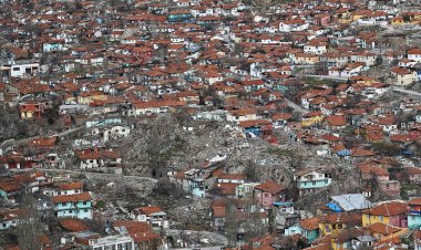İnsansal Dönüşüm Kentsel Dönüşüm