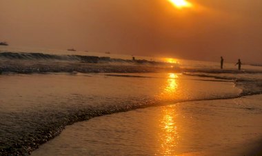 Geçmişin Gölgesinden Güneşli Günlere