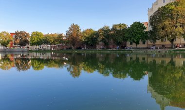 Almanya Mosbach’da Yazar Bülent Gardiyanoğlu seminer verdi