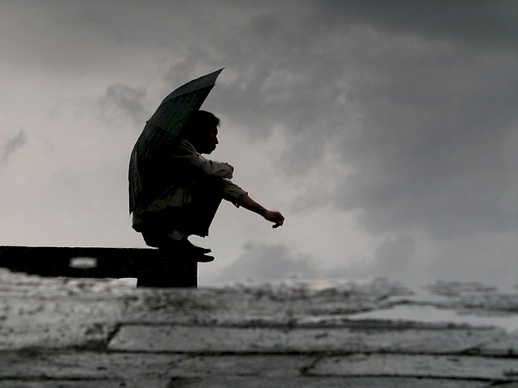 Yalnızlığı Yalnızlaştırmak