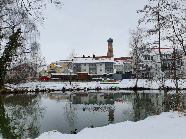 12’inci Bölüm Geçmişin Gölgelerinden Yaşam Koçluğuna 1979 - 1980