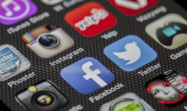 Vesvese Sözlüğü 42-  Vesvese Ve Sosyal Medya İlişkisi