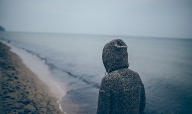 Vesvese Sözlüğü 78- Bir Ben Var?