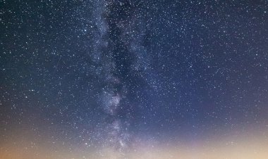 Vesvese Sözlüğü 90- Gerçekten Var Mıyız?